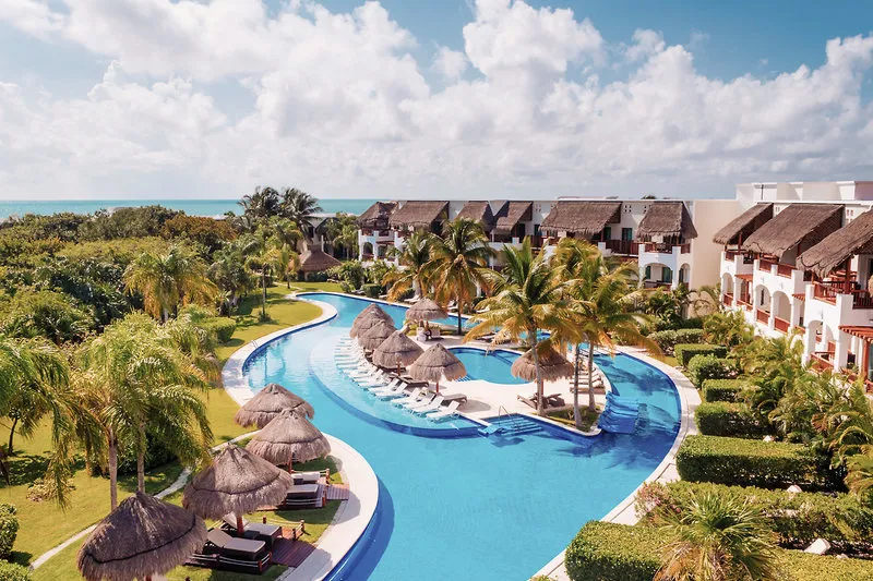 Valentin Imperial Riviera Maya